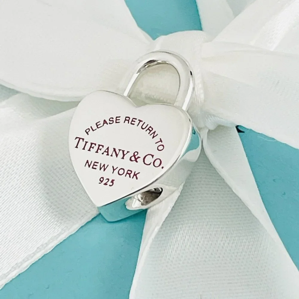 RARE Return to Tiffany Heart Padlock Charm Pendant in Red Enamel and Silver - Picture 2 of 6
